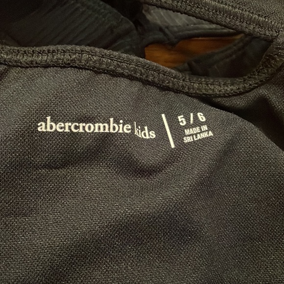 Abercrombie Kids Girls Swim - Black One-Piece Swimsuit Bathing Suit - Size 5/6 - Picture 12 of 16